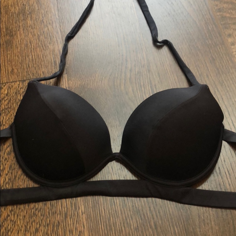 VS black bombshell bikini top